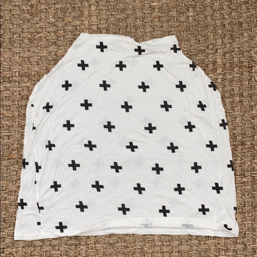 Car seat or nursing cover